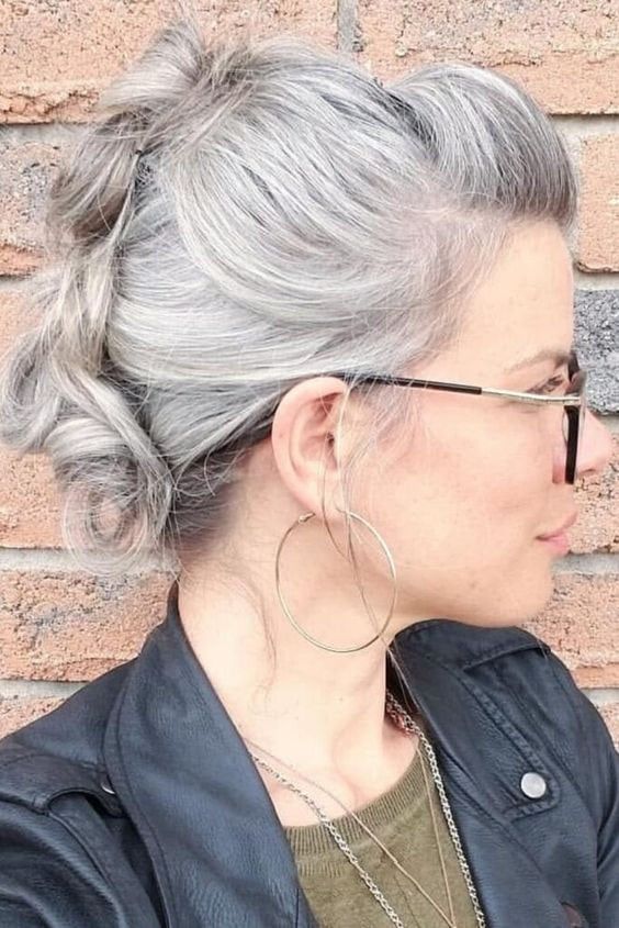 Recogido con trenzas para canas